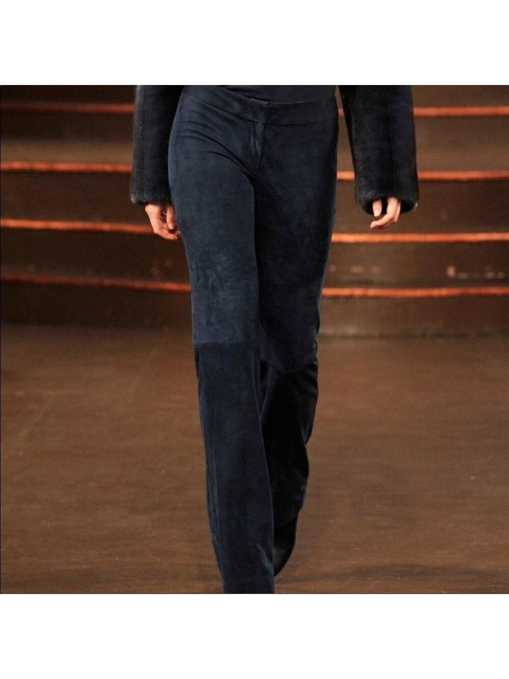 * DANIER Black Suede Straight Fit Y2K Pants Size 8